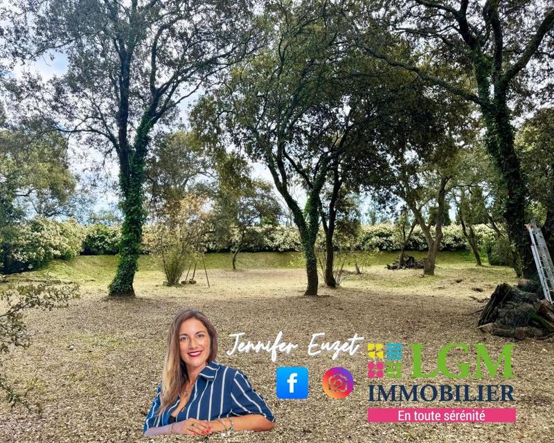 Terrain constructible - 1 429 m²