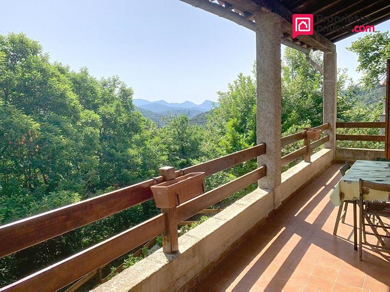 Maison - 106 m² - 5 pièces