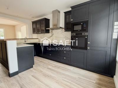 Maison - 139 m² - 4 pièces