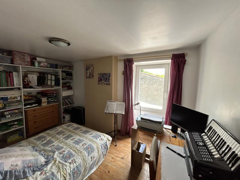 Maison traditionnelle - 113 m² - 7 pièces