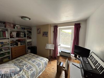 Maison traditionnelle - 113 m² - 7 pièces