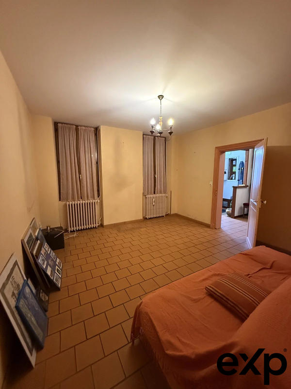 Maison - 136 m² - 6 pièces