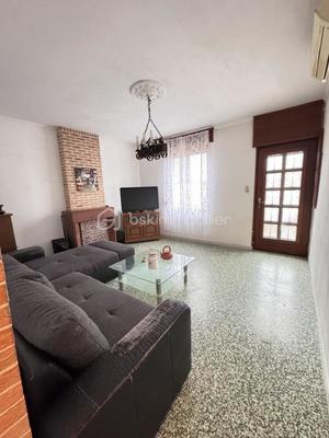 Maison de village - 100 m² - 6 pièces