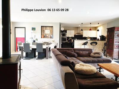 Maison - 134 m² - 8 pièces