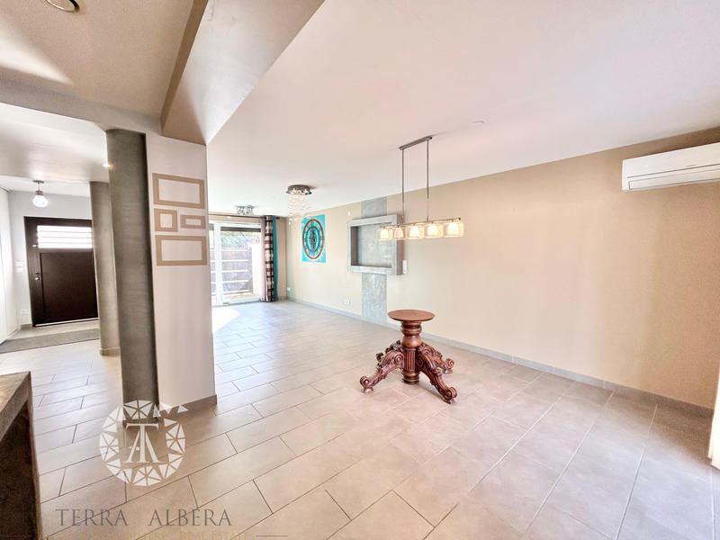 Villa - 131 m² - 5 pièces