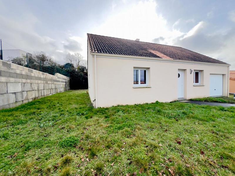 Maison - 83 m² - 4 pièces