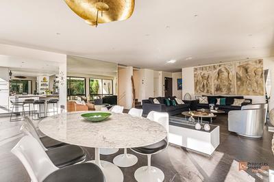 Appartement - 167 m² - 5 pièces