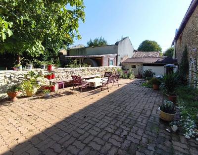 Longère - 209 m² - 6 pièces