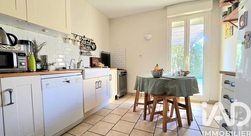 Maison - 121 m² - 6 pièces