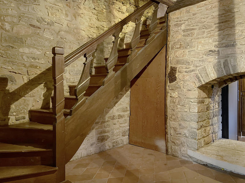 Maison - 280 m² - 8 pièces