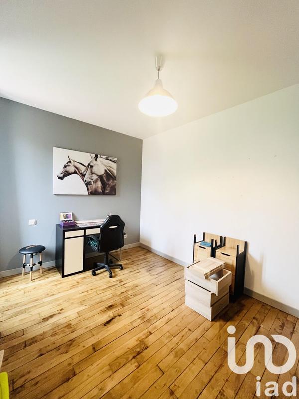 Maison - 200 m² - 5 pièces