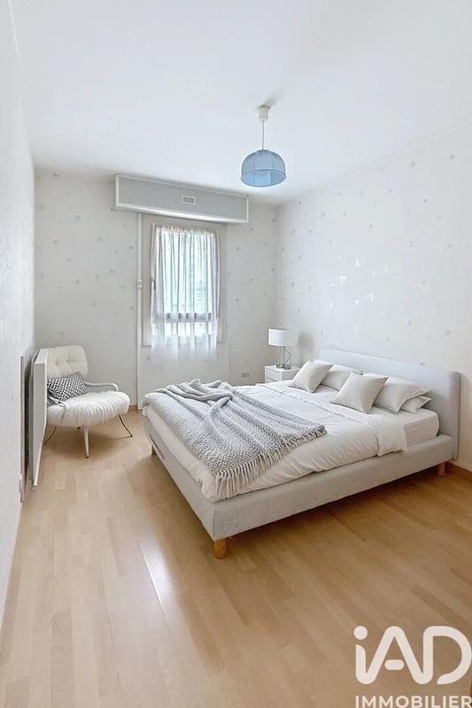 Appartement - 85 m² - 5 pièces