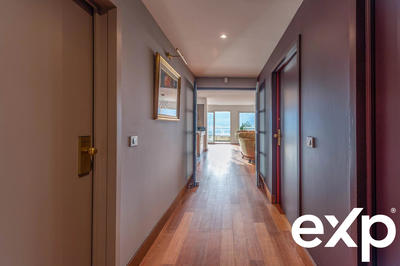 Appartement - 188 m² - 6 pièces