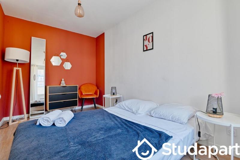 Chambre - 9 m² - 1 pièce