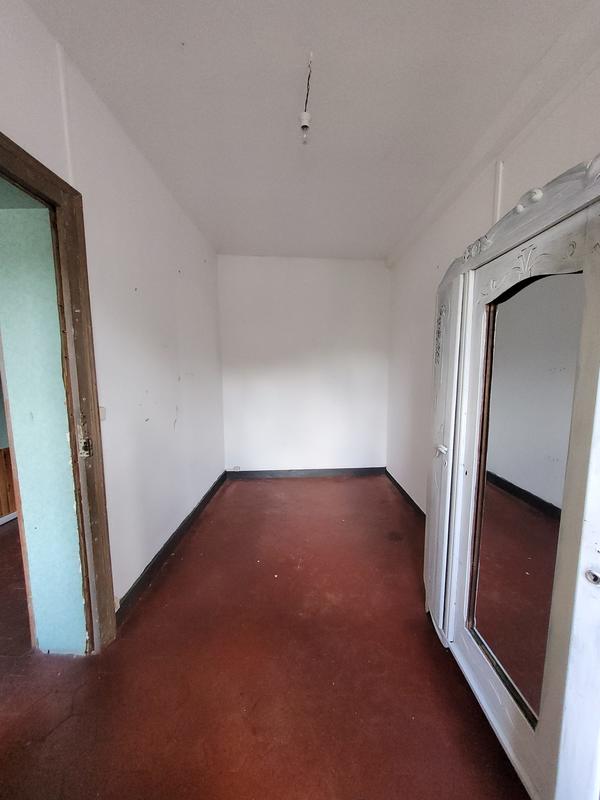 Maison ancienne - 210 m² - 7 pièces