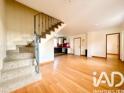 Duplex - 77 m² - 4 pièces