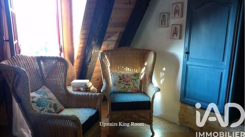 Maison - 140 m² - 5 pièces