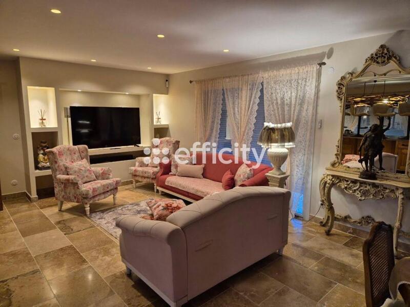 Pavillon - 145 m² - 4 pièces