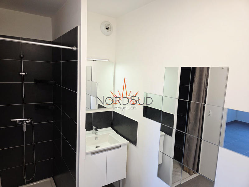 Appartement - 45 m² - 2 pièces