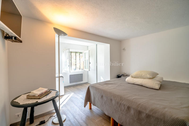 Villa - 240 m² - 10 pièces