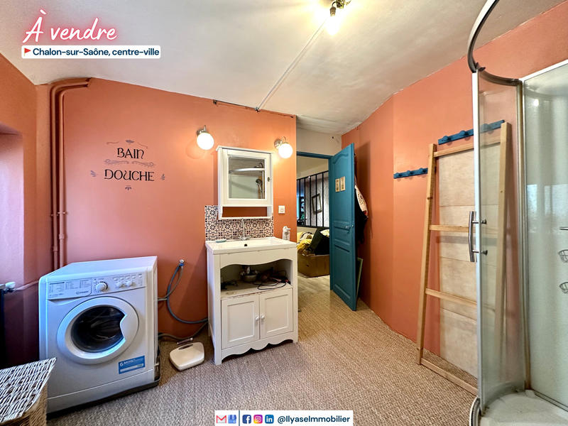 Appartement - 140 m² - 6 pièces