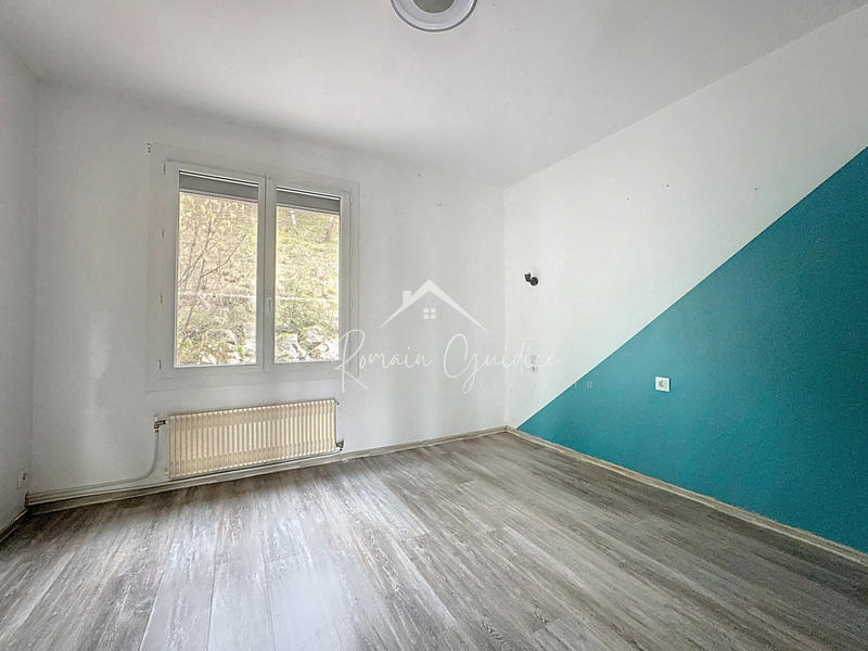 Maison - 141 m² - 6 pièces