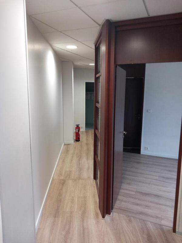 Bureau - 80 m² - 2 pièces