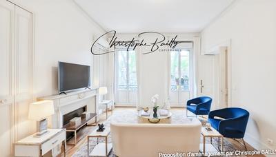 Appartement bourgeois - 158 m² - 4 pièces