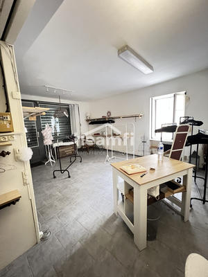 Local commercial - 52 m² - 2 pièces