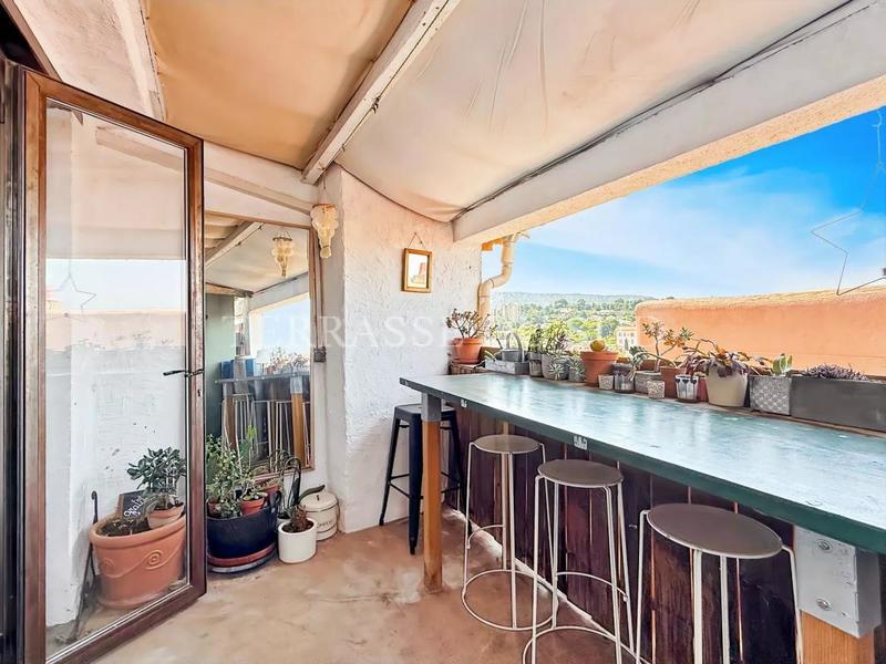 Maison de ville - 92 m² - 5 pièces