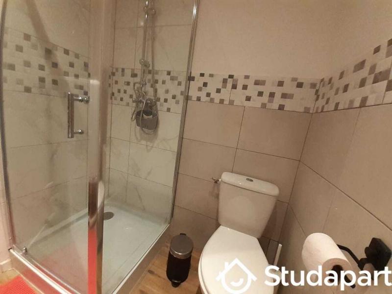 Chambre - 13 m² - 1 pièce