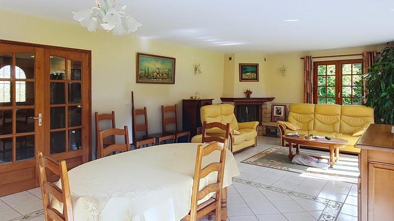 Maison - 162 m² - 5 pièces