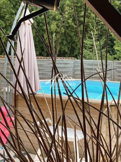 Maison ancienne - 360 m² - 13 pièces