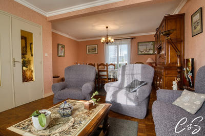 Maison - 102 m² - 5 pièces