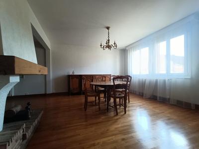 Maison traditionnelle - 170 m² - 7 pièces