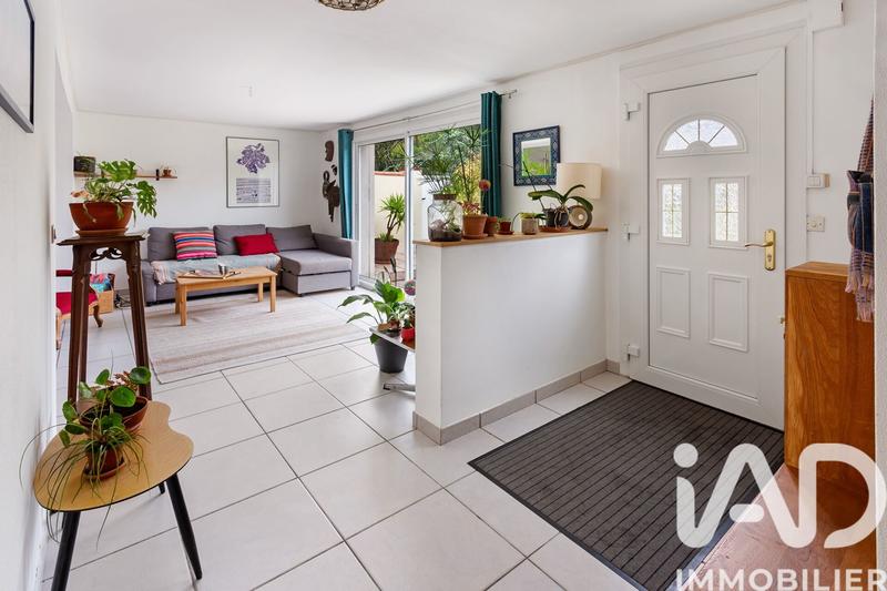 Maison - 140 m² - 5 pièces