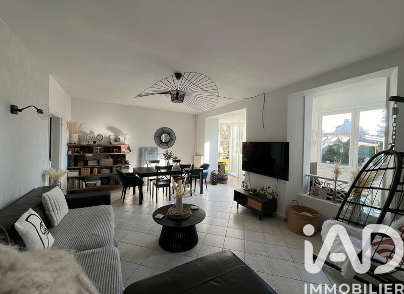 Maison - 172 m² - 10 pièces