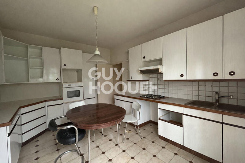 Maison - 150 m² - 7 pièces