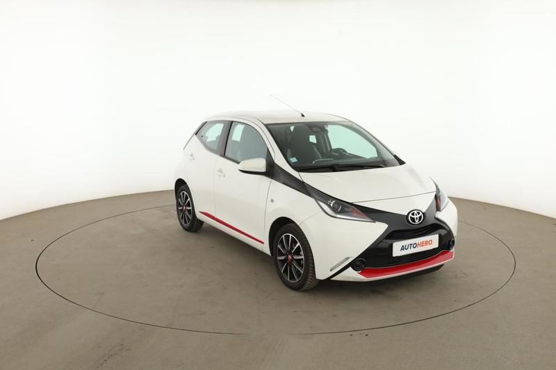 Toyota Aygo 1.0 Vvt-i X-Play 5p 69 ch
