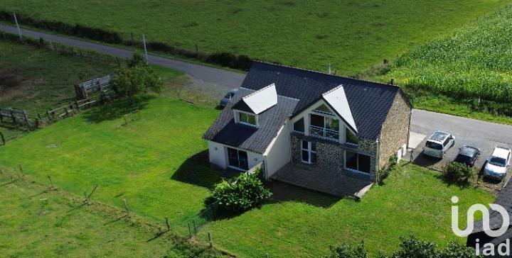 Maison - 190 m² - 10 pièces