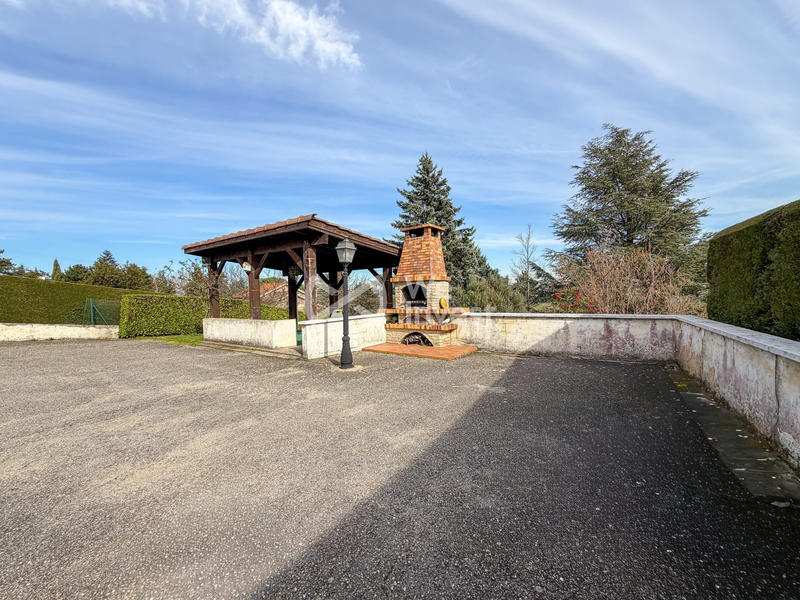 Maison - 142 m² - 5 pièces