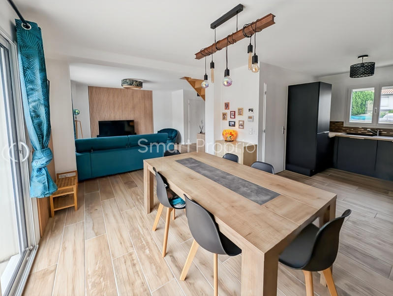 Maison - 83 m² - 4 pièces