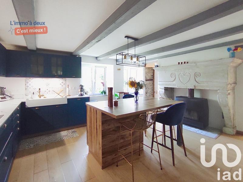 Maison - 297 m² - 9 pièces