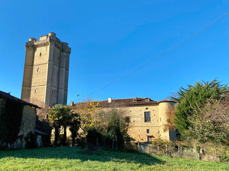 Maison - 200 m² - 7 pièces