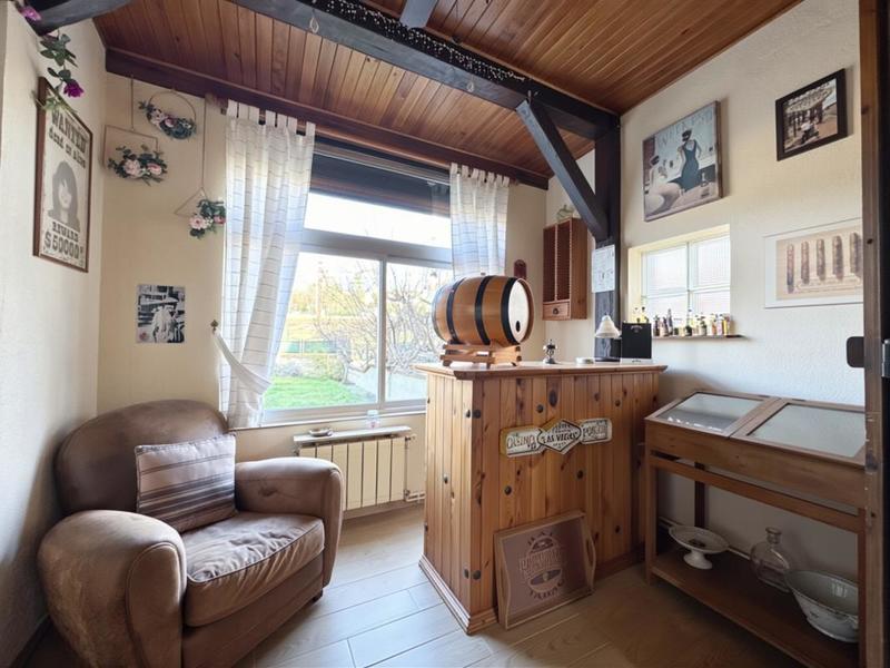 Pavillon - 110 m² - 5 pièces