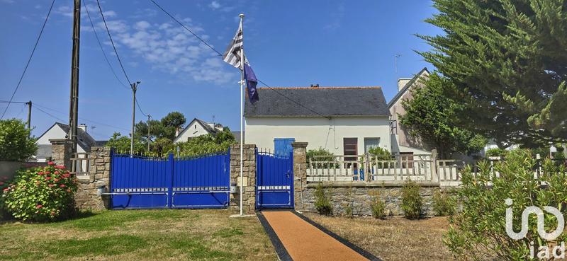 Maison - 216 m² - 7 pièces