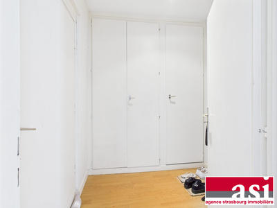 Appartement - 65 m² - 2 pièces