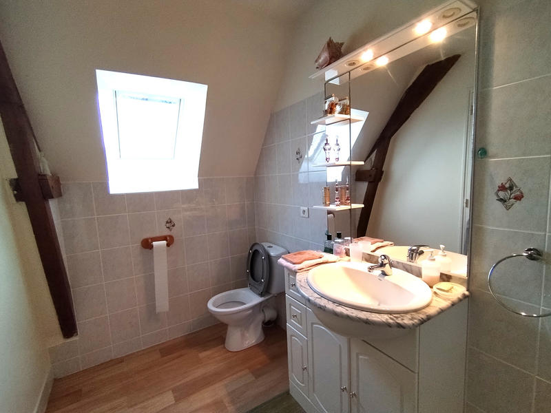 Maison - 232 m² - 5 pièces