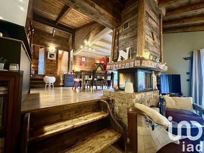 Châlet - 218 m² - 7 pièces