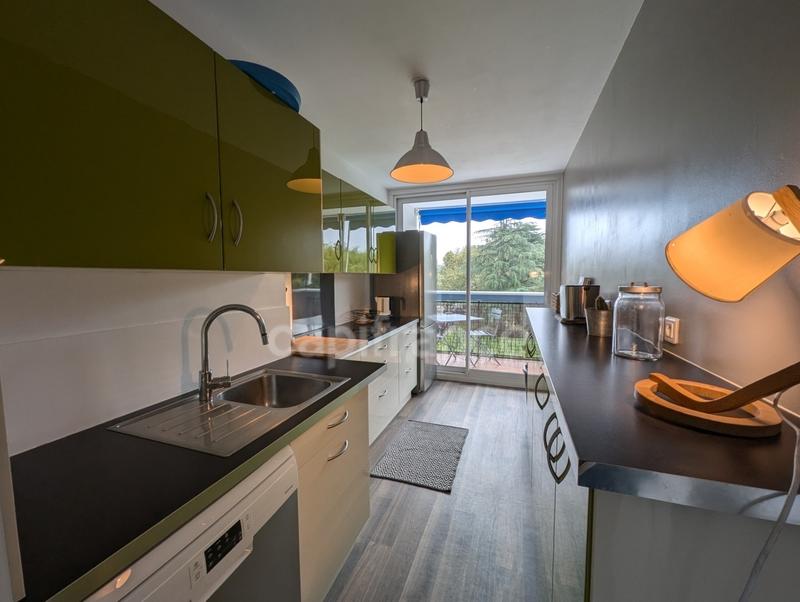 Appartement - 92 m² - 4 pièces